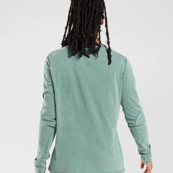 Gymshark washed longsleeve top - Picture 2 of 3